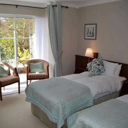 Guest house The Grove 4*