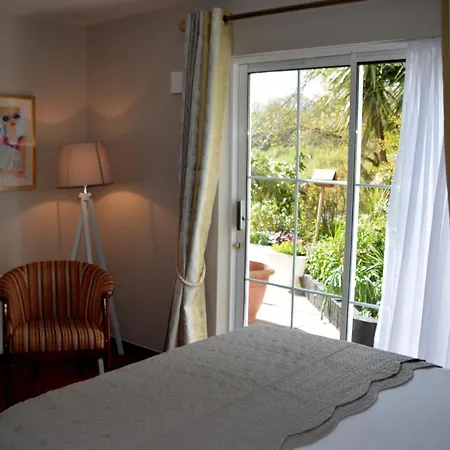 Guest house The Grove 4*