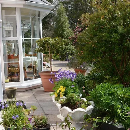 Guest house The Grove 4*