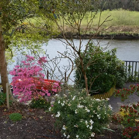 The Grove Guest house 4*