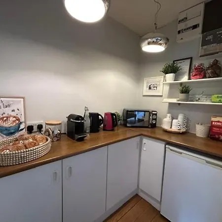 The Grove Guest house