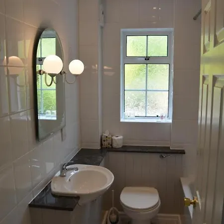 The Grove Guest house