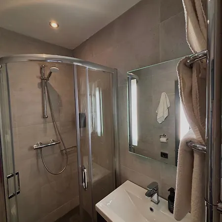 招待所 格罗夫小屋旅馆