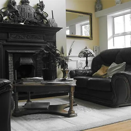 格罗夫小屋旅馆 4* 基洛格林