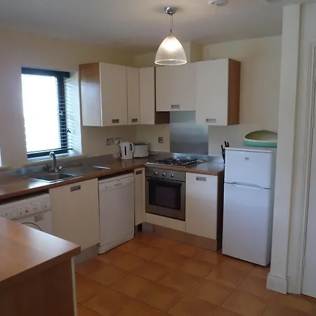 格罗夫小屋旅馆 4* 基洛格林