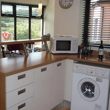 格罗夫小屋旅馆 招待所 基洛格林