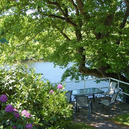 格罗夫小屋旅馆 4*